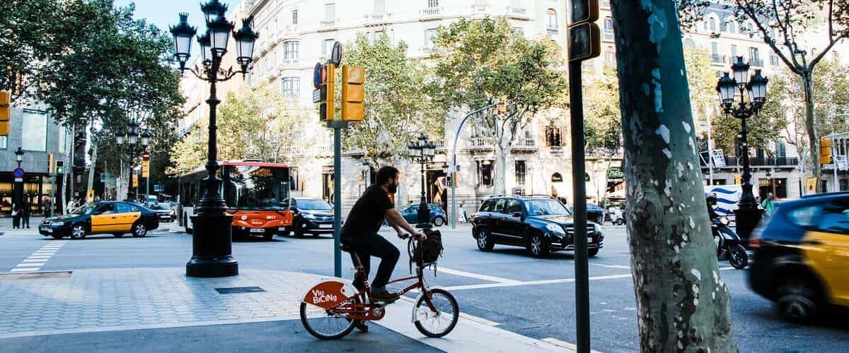 Iniziare un tirocinio all'estero significa lasciare la zona di comfort e avere a che fare con una nuova realtà